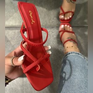 NEW! RED MID HEEL ELASTIC BANDS COMFORTABLE HEELS